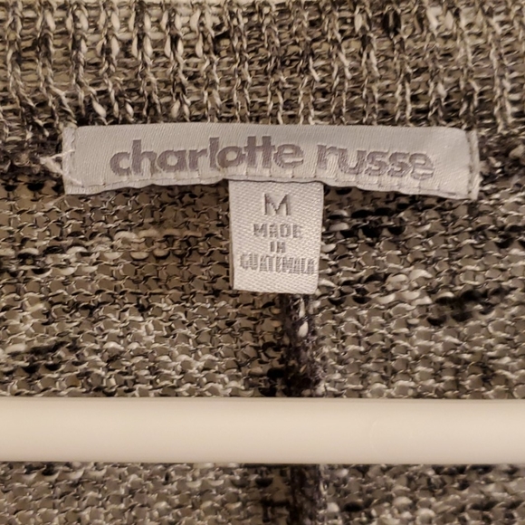 Lace detail blouse - Picture 3 of 4